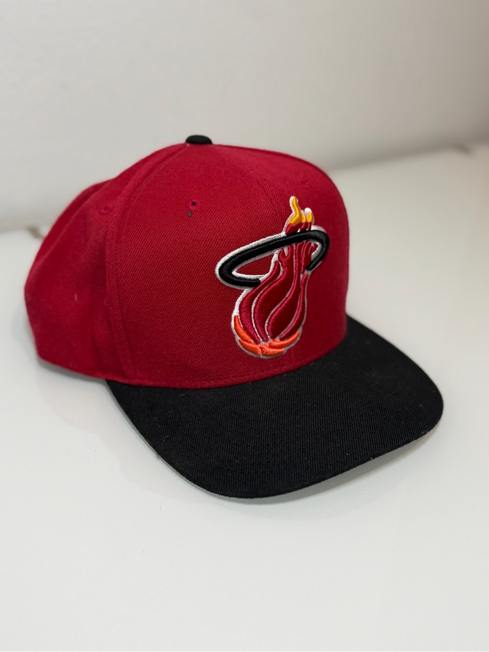 Mitchell & Ness Red and Black Miami Heat SnapBack